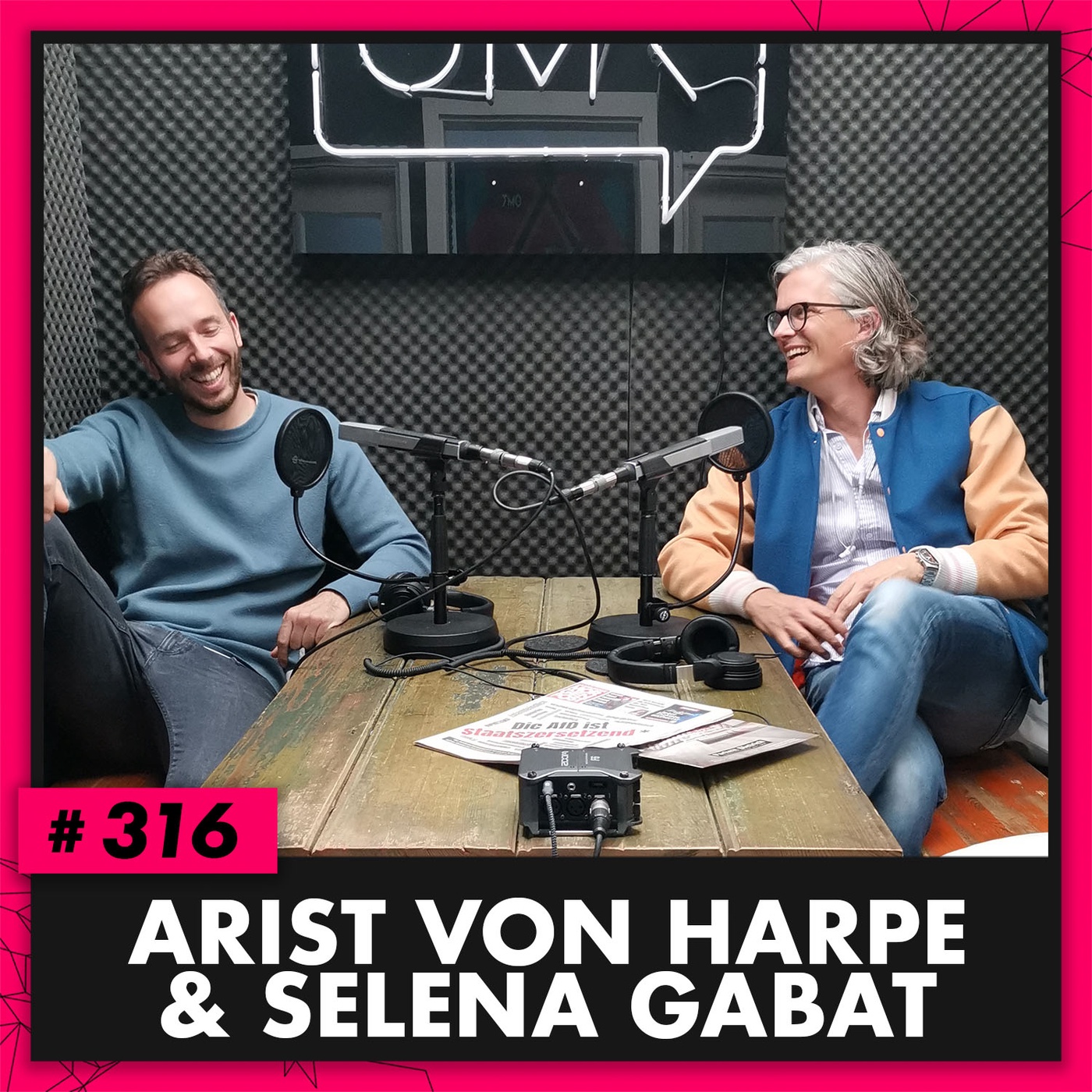OMR #316 mit Mopo-Verleger Arist von Harpe und LinkedIn Marketing-Chefin DACH Selena Gabat