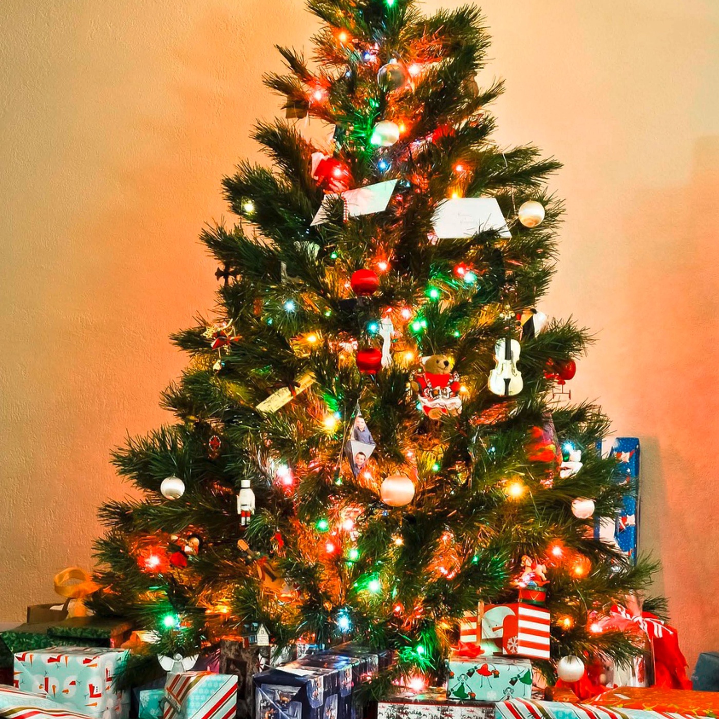 Faktenfuchs: Warum verschenken wir eigentlich was zu Weihnachten?