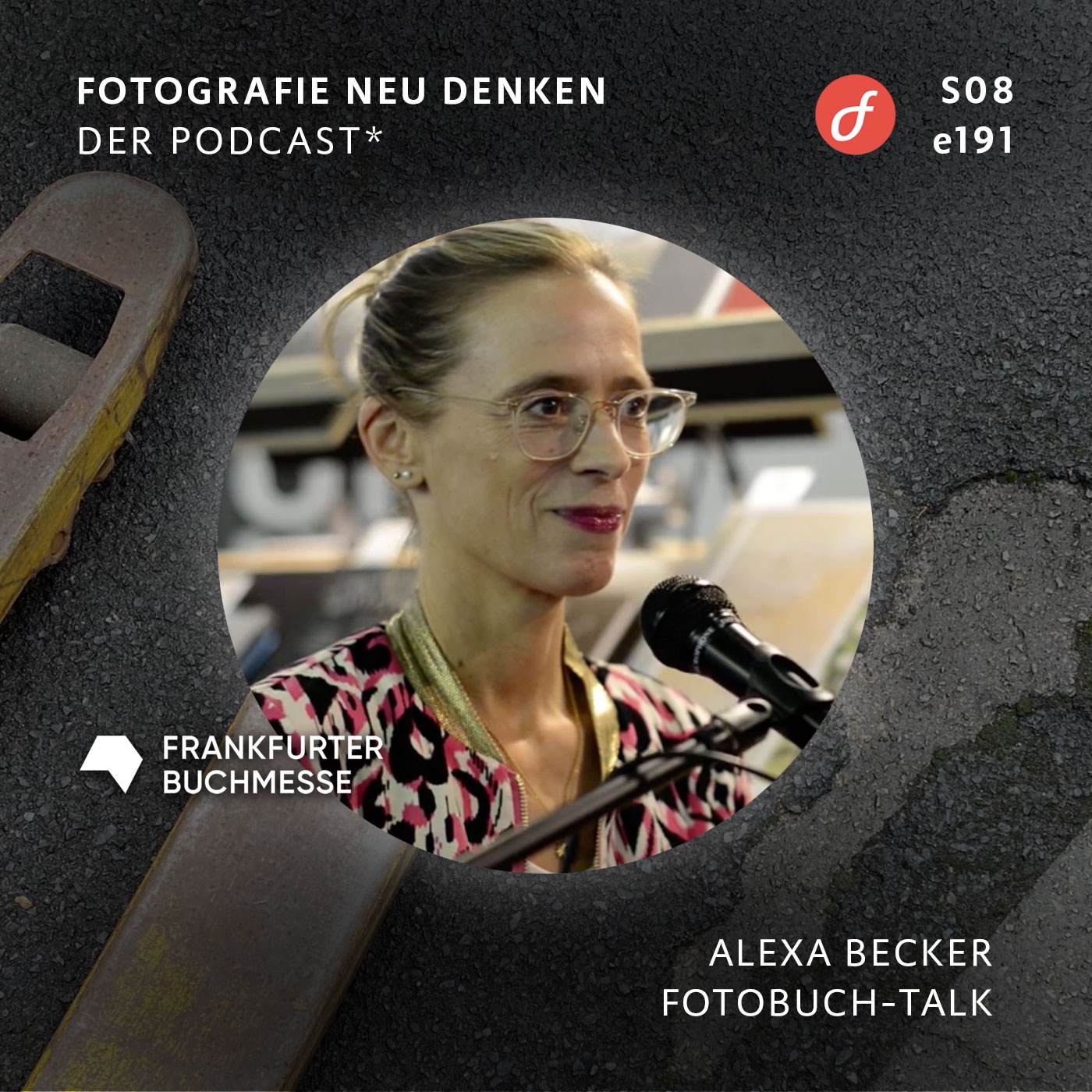 e191 Alexa Becker. Fotobuch-Talk. Frankfurter Buchmesse 2024.