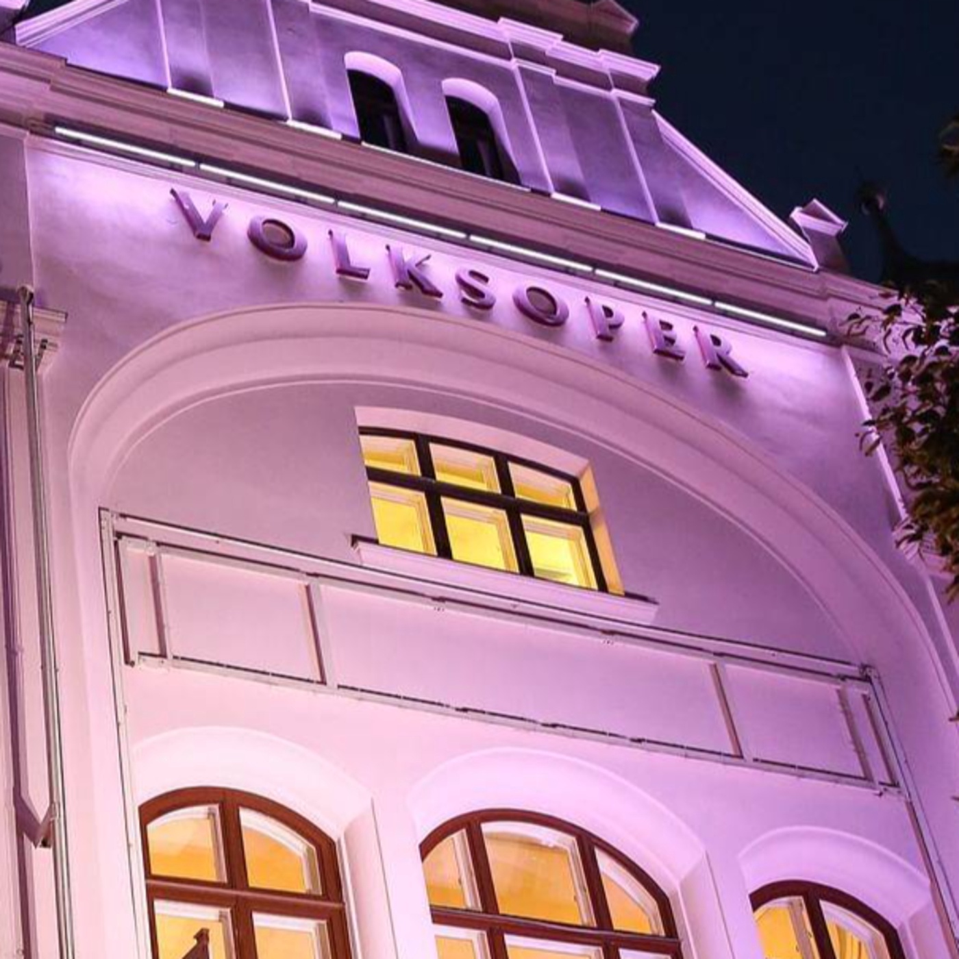 Volksoper: Annelie Sophie Müller (Mezzosopranistin) & Hedwig Ritter (Sopranistin)