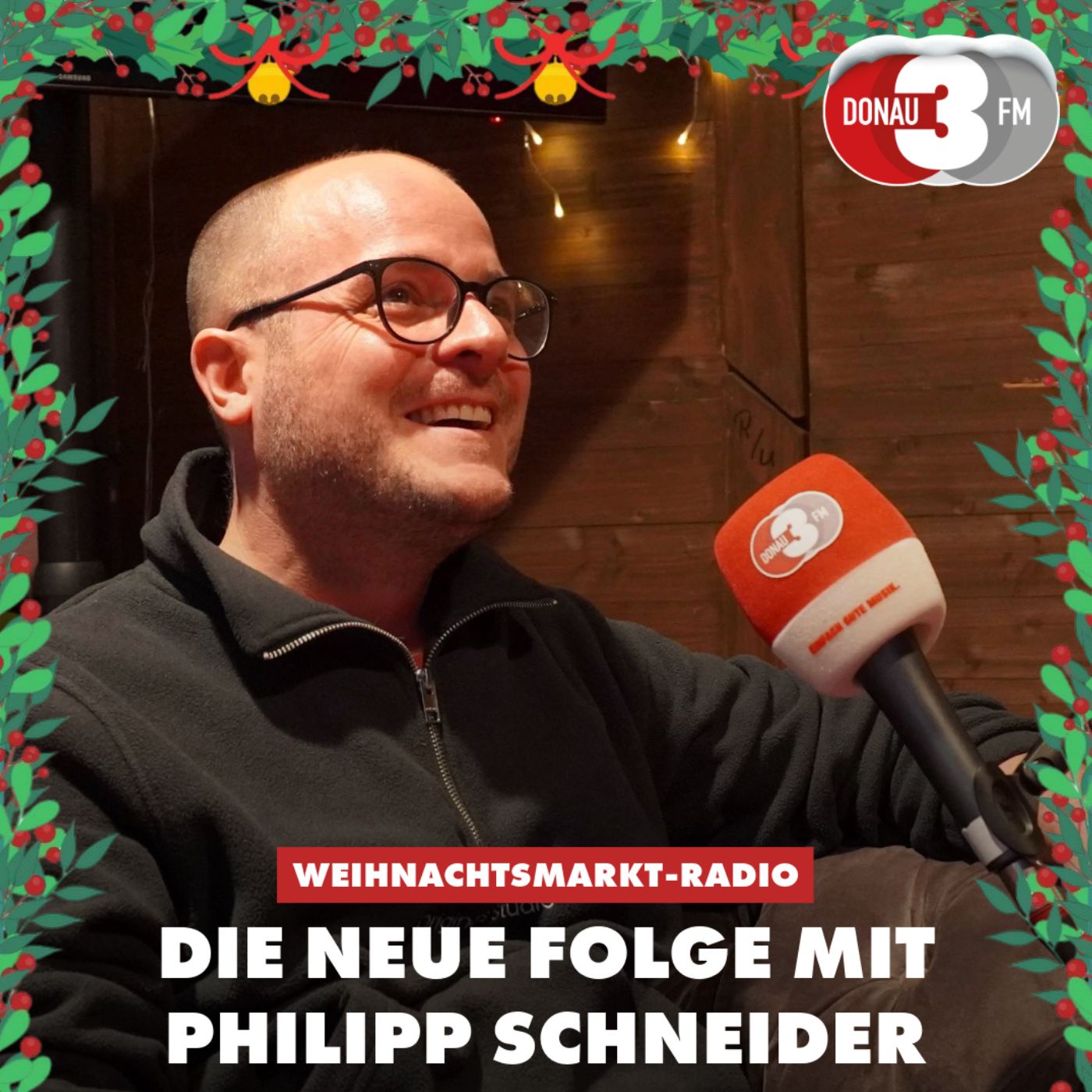 Das DONAU 3 FM Weihnachtsmarkt-Radio mit dem Redaktionsvize des SpaZz, Philipp Schneider
