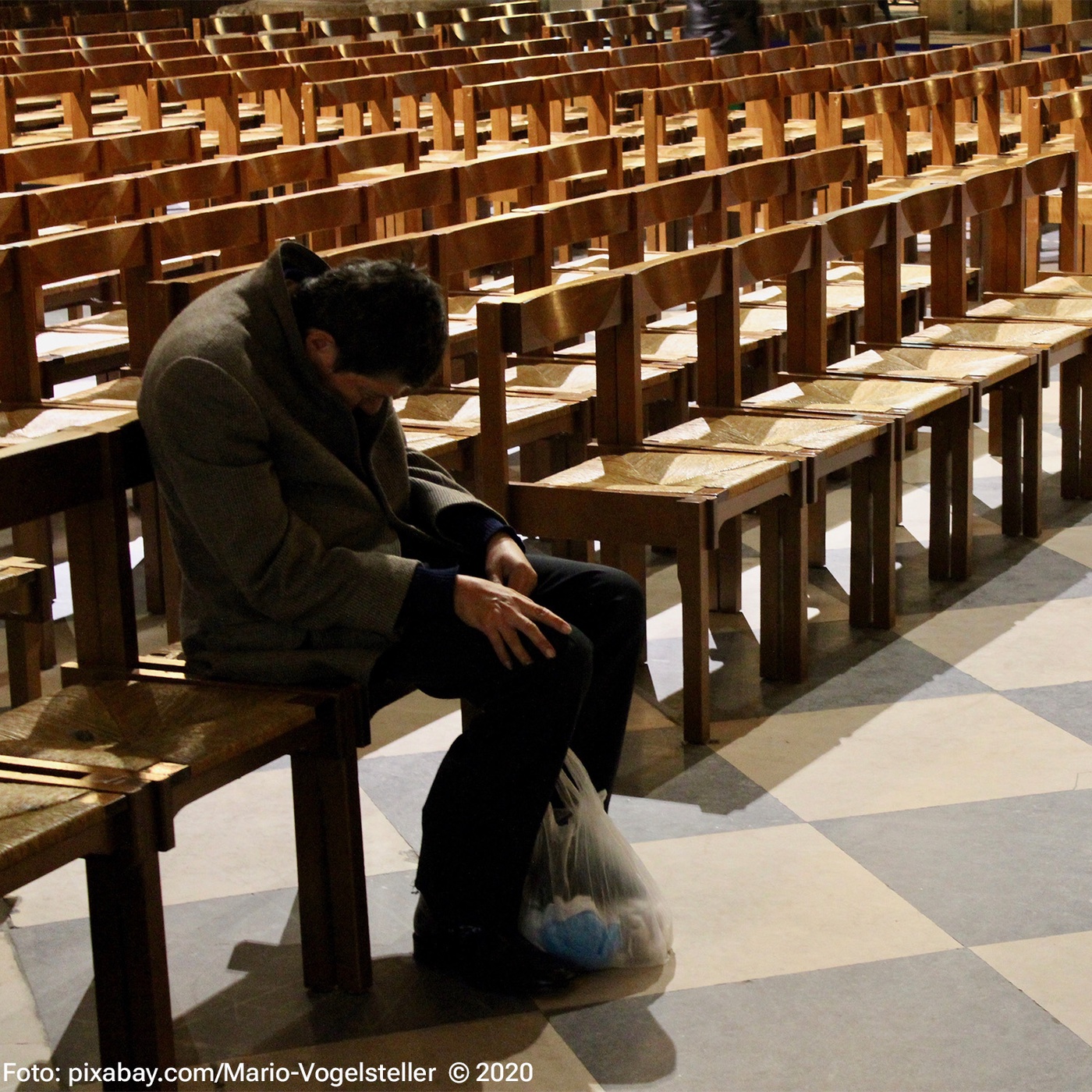 Der Kirchenschlaf gilt gemeinhin als der gesündeste. Ob da was dran ist, untersuchen wir zum 