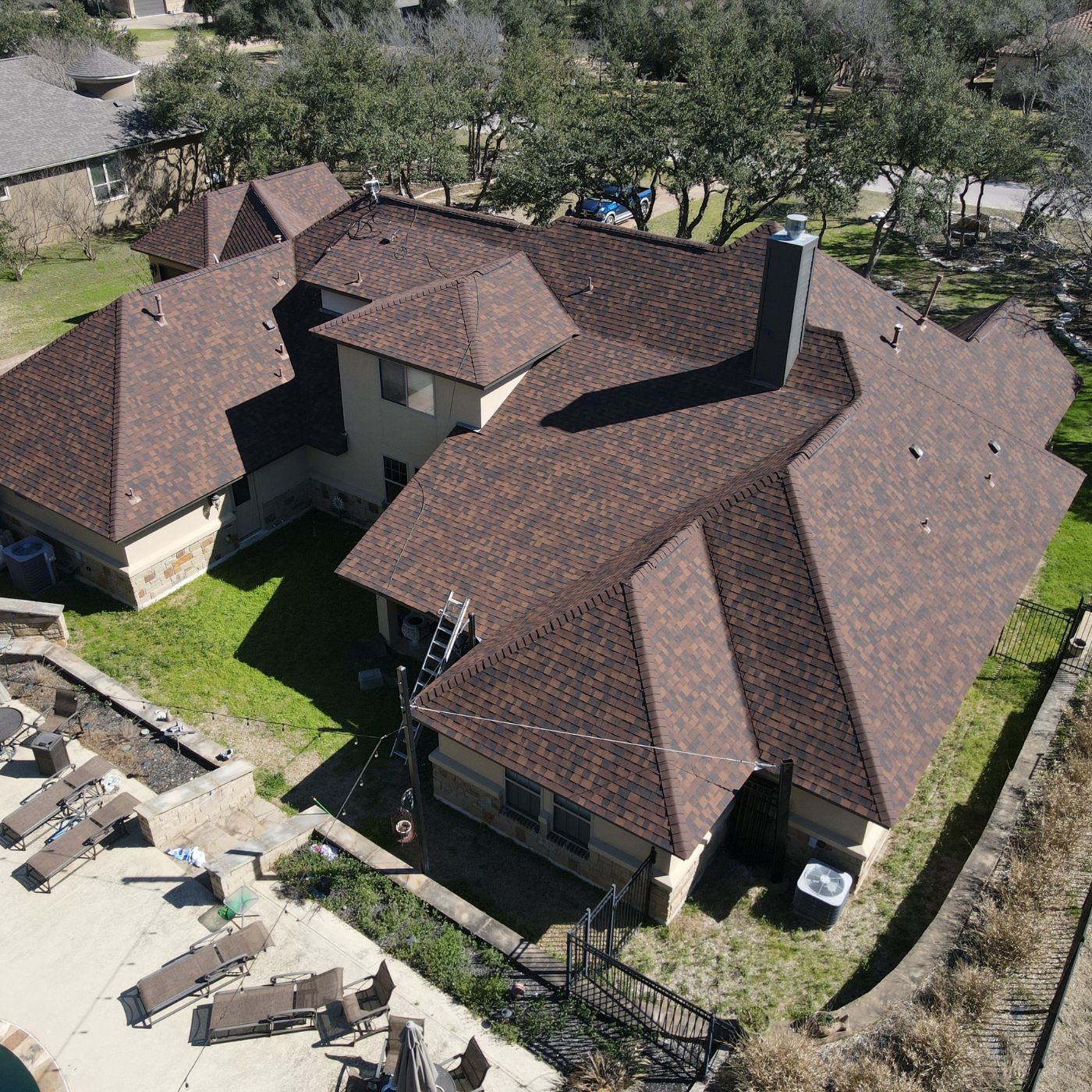 Roofline Promises: Protecting Homes, Building Trust