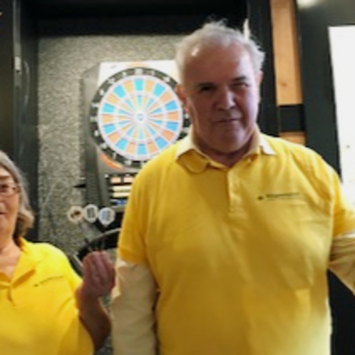 Gerhard Bruckner und Elisabeth Gavura von der Dartsgruppe