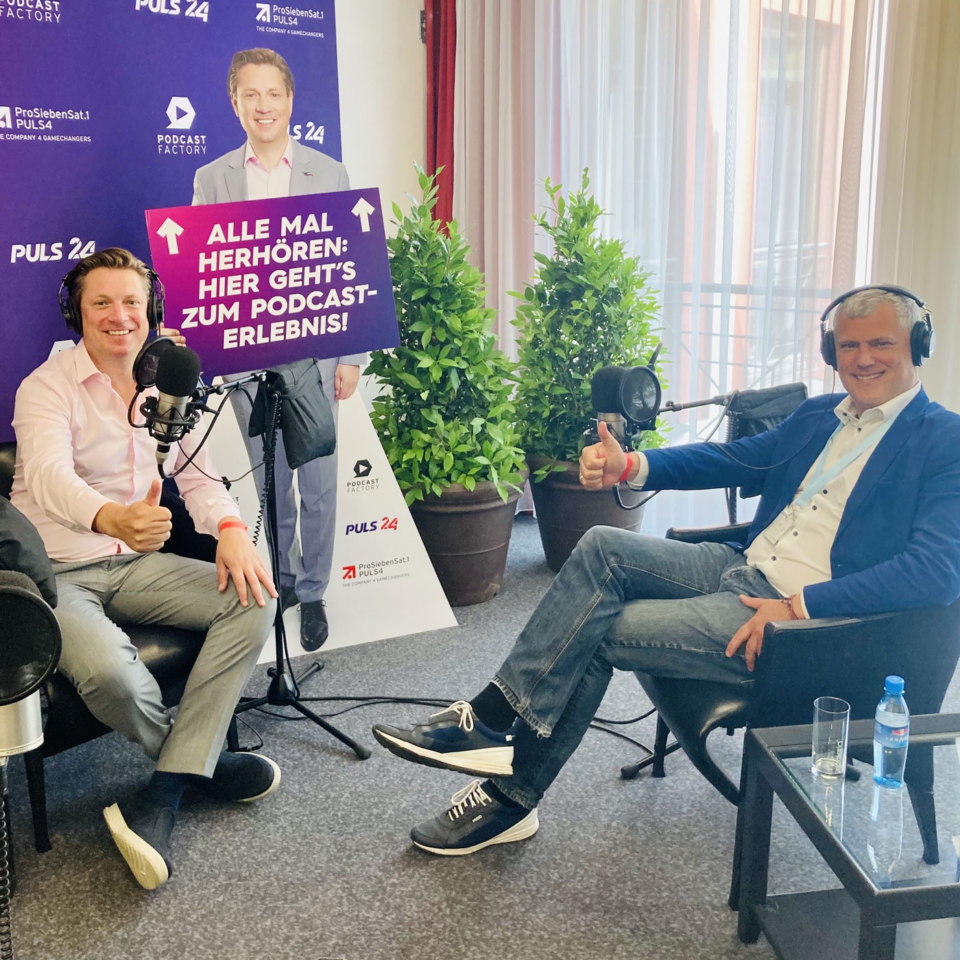 Markus Marek (Managing Director, Kelly GmbH) mit Michael Stix (CCO, ProSiebenSat.1 PULS 4)