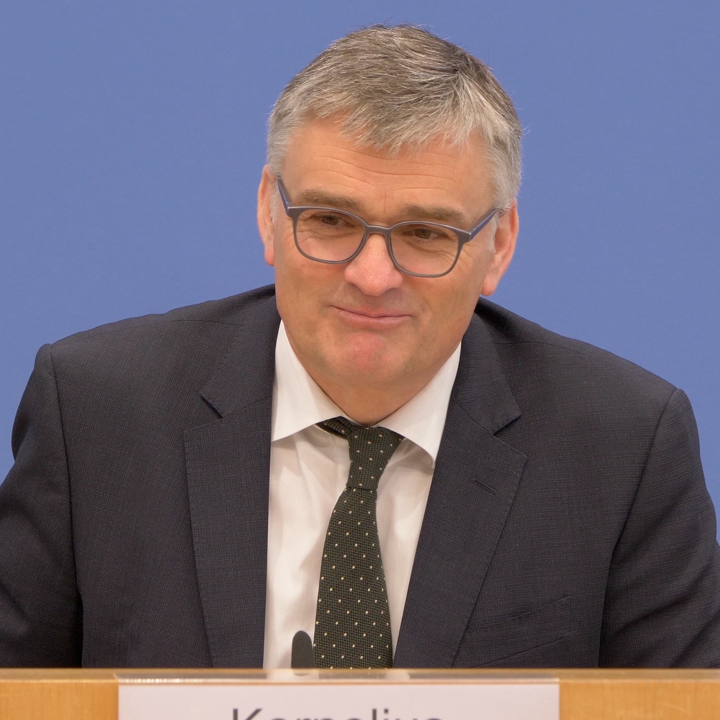 RegPK | 30. Janaur 2026 | Heimlich unterm Tisch