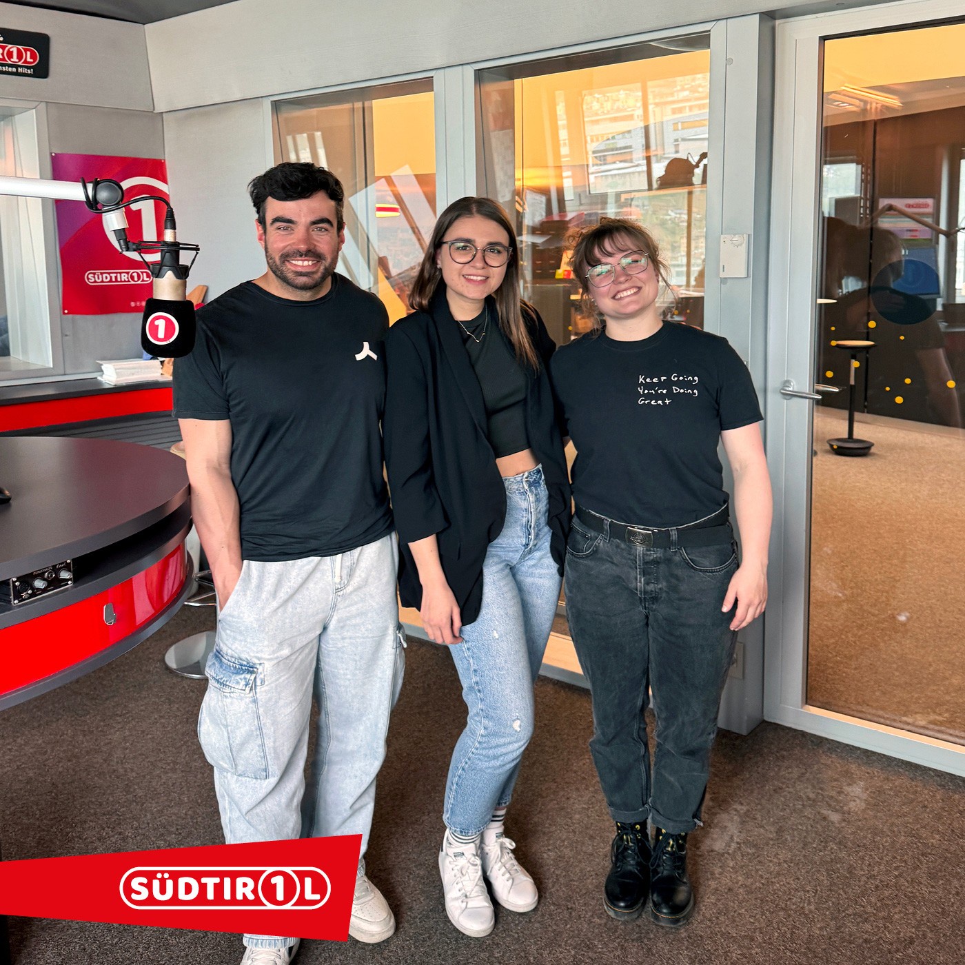 Die Snowboard-Geschwister Jasmin und Edwin Coratti