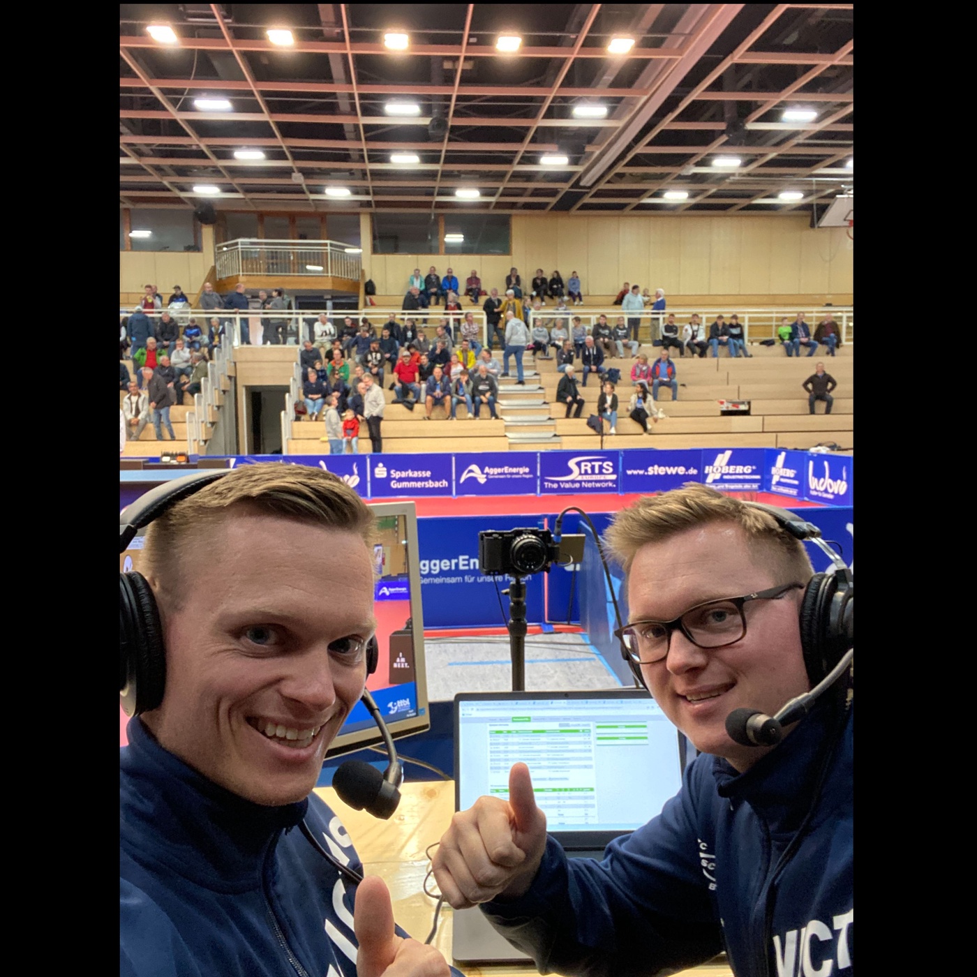 #92 Wie ist es ein Bundesliga-Spiel live zu kommentieren? 