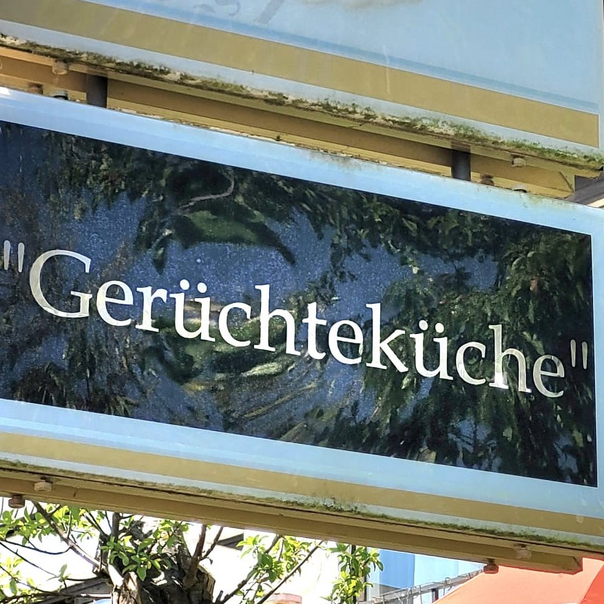 Kirche - ein Ort, von dem ein Gerücht ausgeht