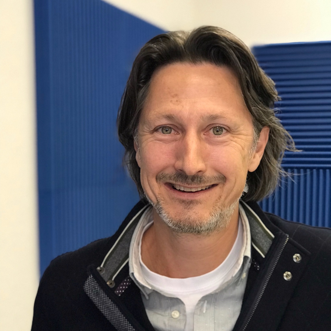 Folge 45: Holger Weiss, wann gehorchen Autos endlich aufs Wort?