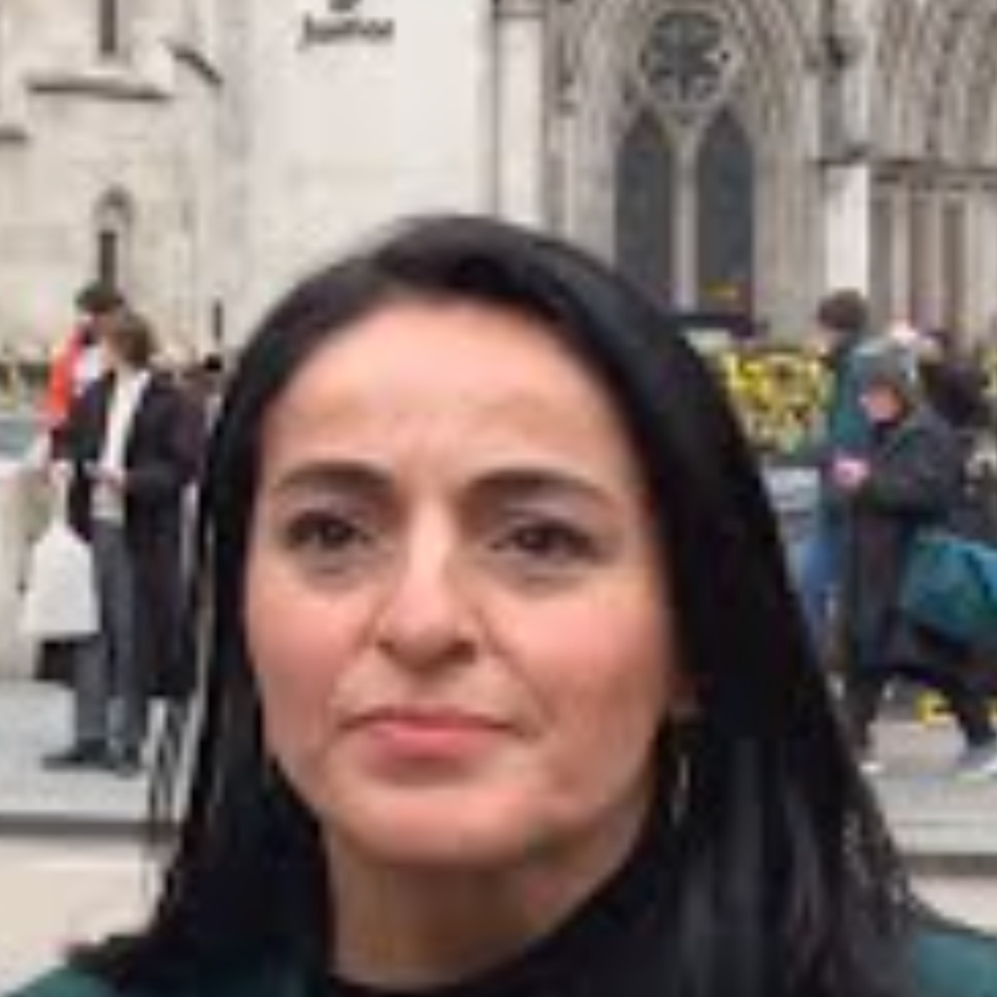 Sevim Dağdelen: Warum der Fall Assange ein Armutszeugnis für die Ampel-Regierung ist