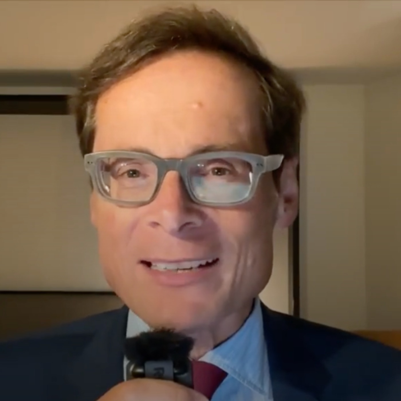 Nick Hayeks Punktlandung gegen Trump – Weltwoche Daily CH
