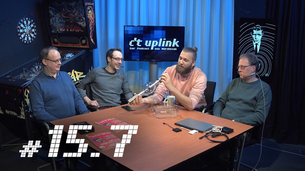 c't uplink 15.7: Trouble mit USB-C, Internet im Flugzeug und Sci-Fi-Smartphone Xiaomi Mi Mix