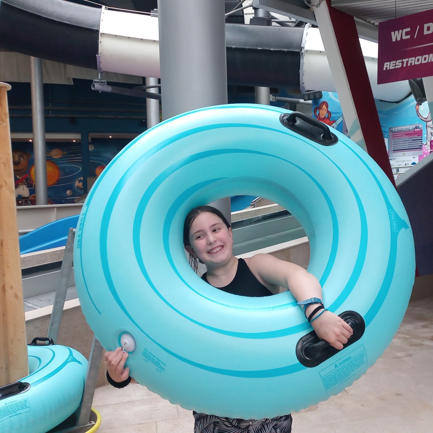 Rutschenspaß in der größten Therme der Welt