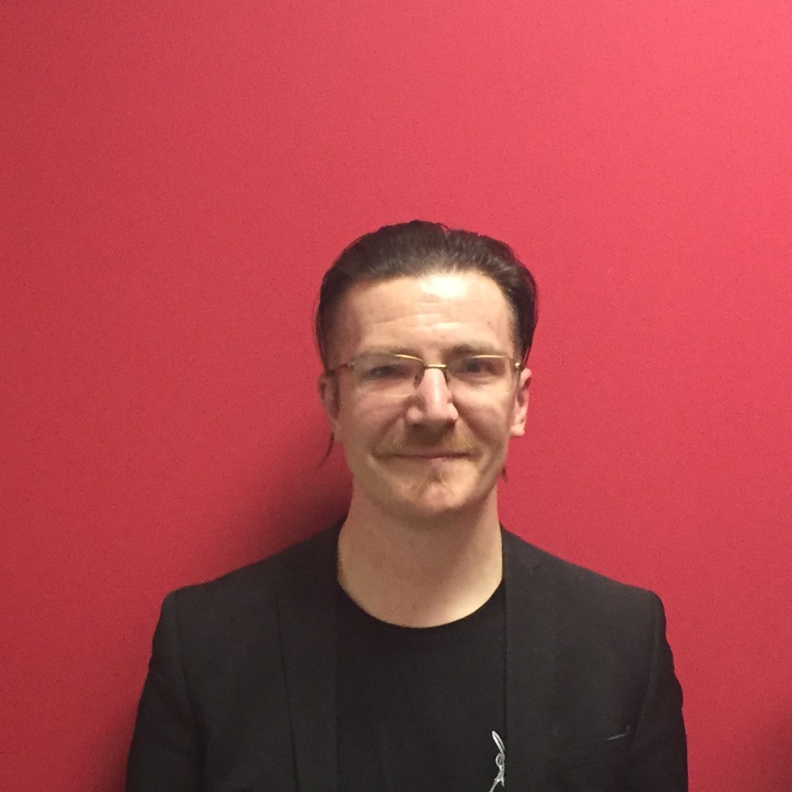 Studiogespräch mit Christian Fein von #Keine(r)BleibtAllein