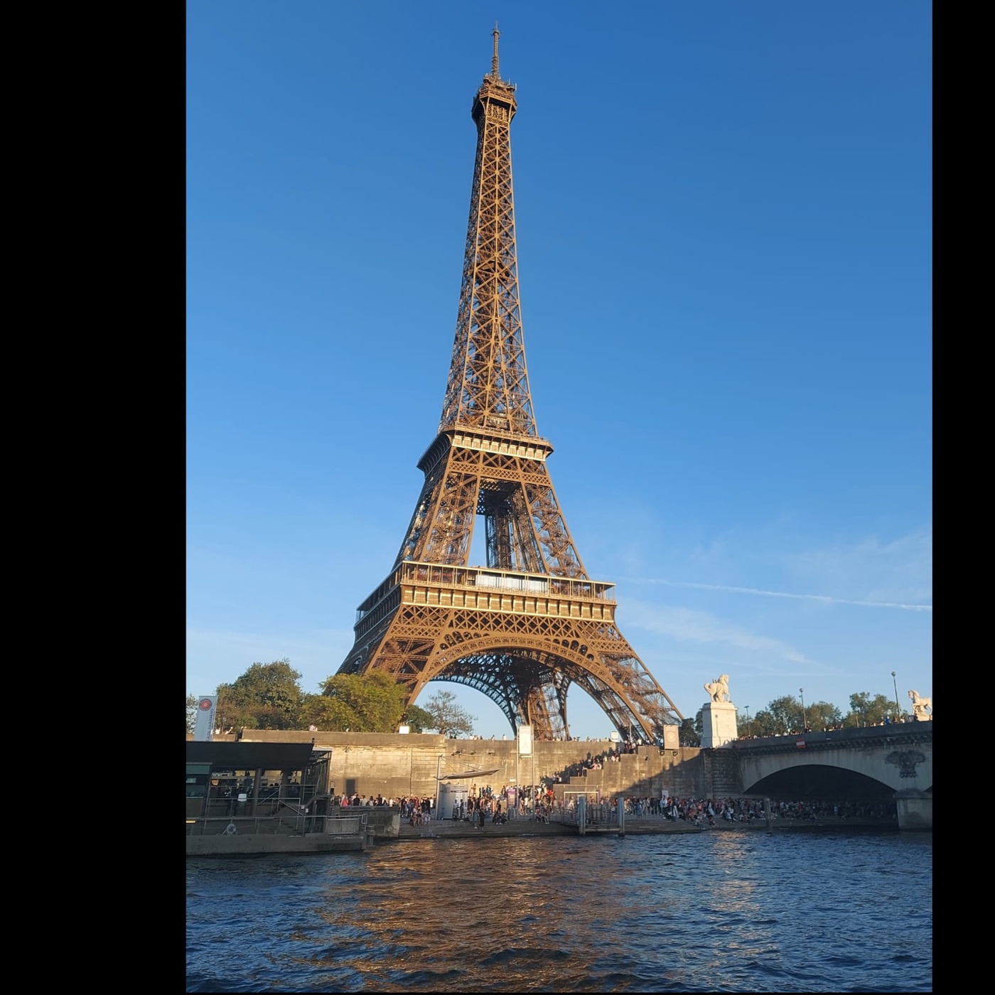 Mit Marga nach Paris: Eine unvergessliche Hauck-Reise