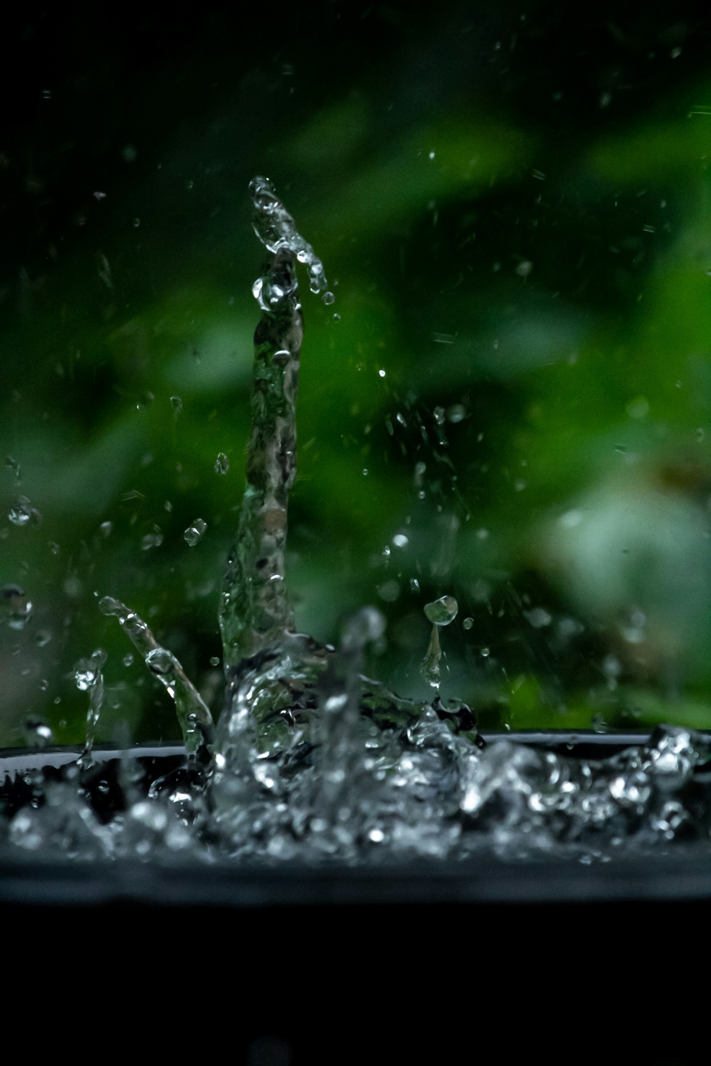 Von der Traufe in den Regen