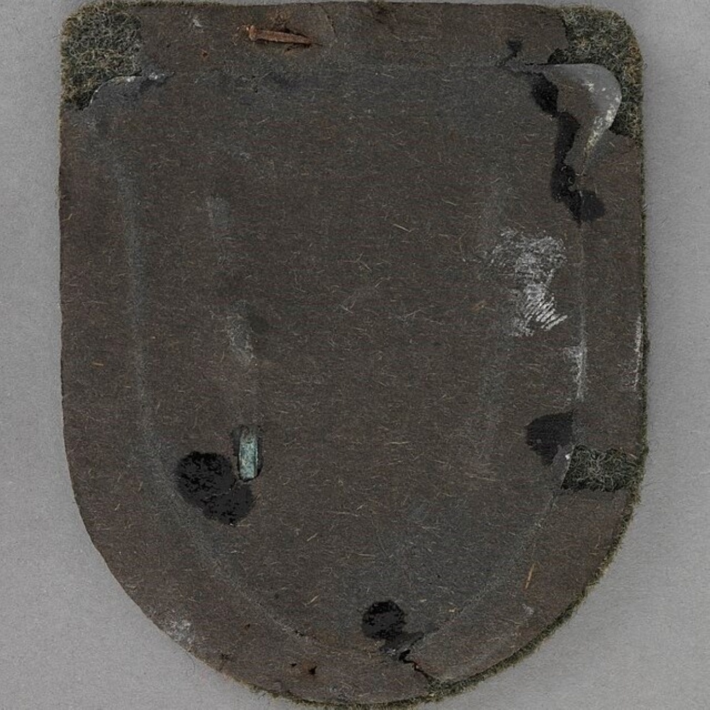 Y-094: Verordnung über die Stiftung des Krimschilds (1942)