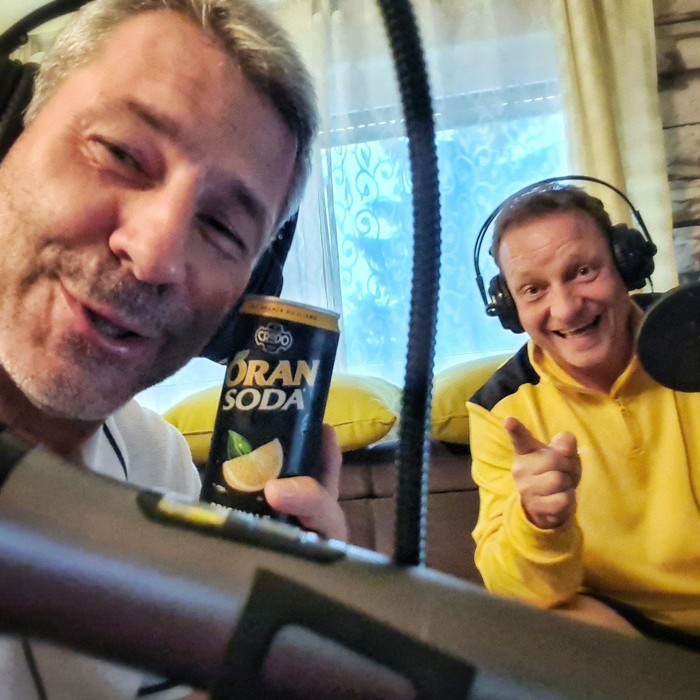 Laó & Linho (38): Alltagspeinliches und Fangfragen
