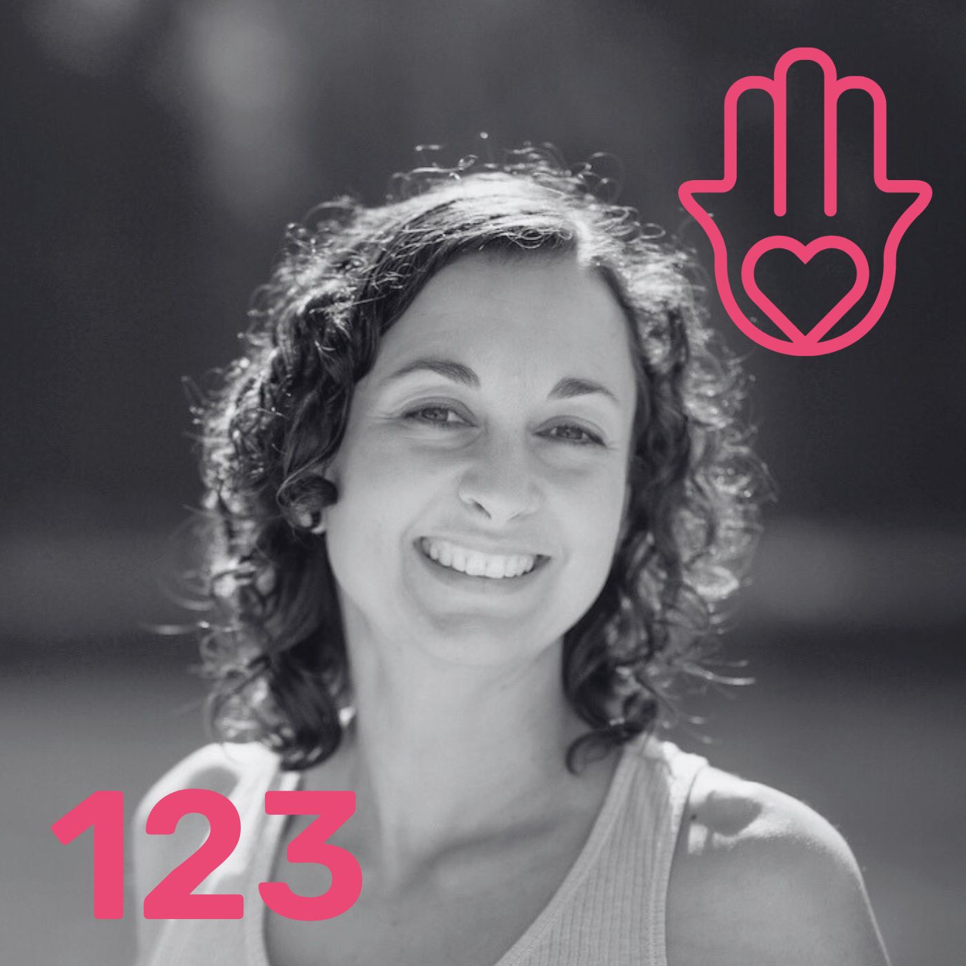 #123 Die transformative Kraft von Yoga in der Schwangerschaft – mit Stefanie Weyrauch