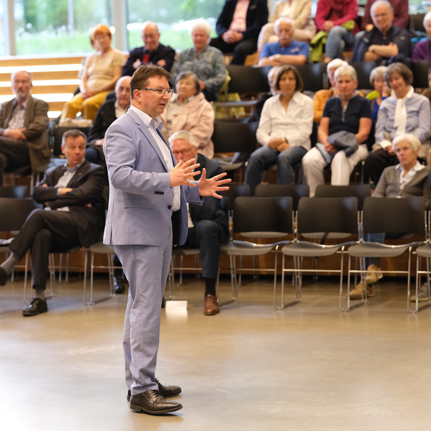 Michael Blume: Ein Vergleich der Verschwörungsmythen von deutschen Reichsbürgern und IS-Terroristen