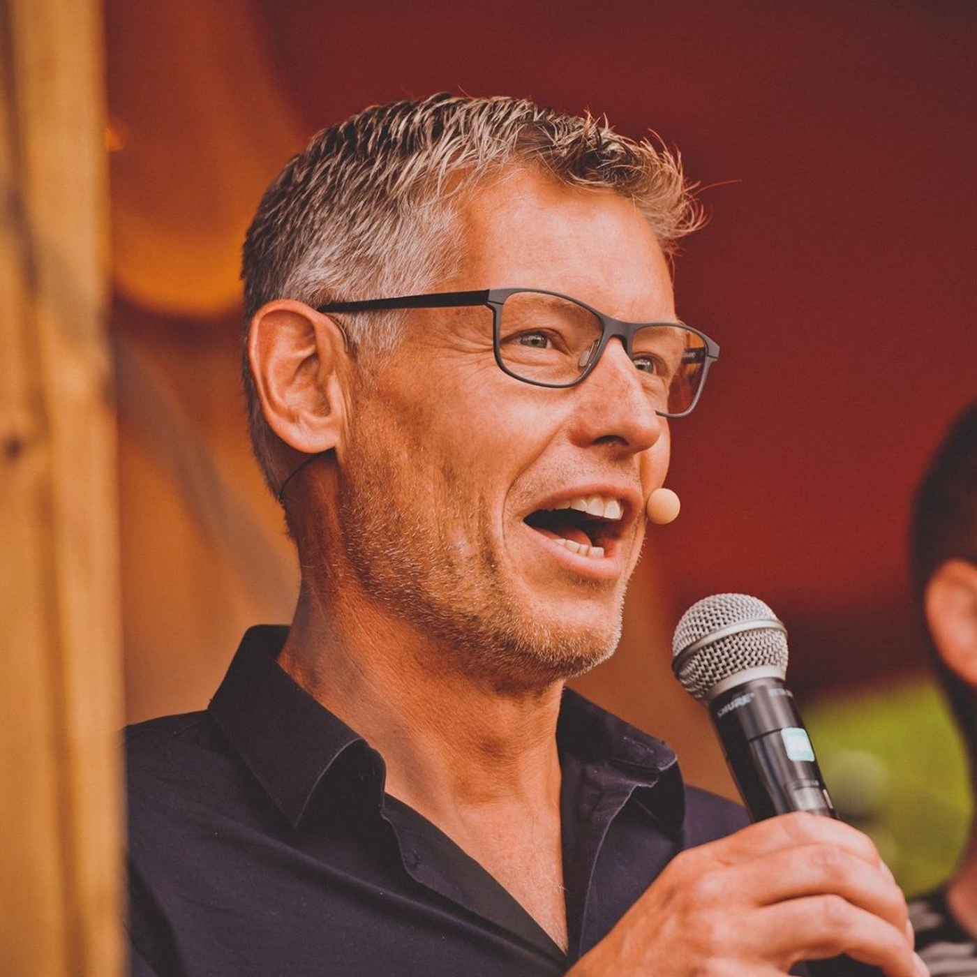 #8 Bart Manuel - Dept: The 