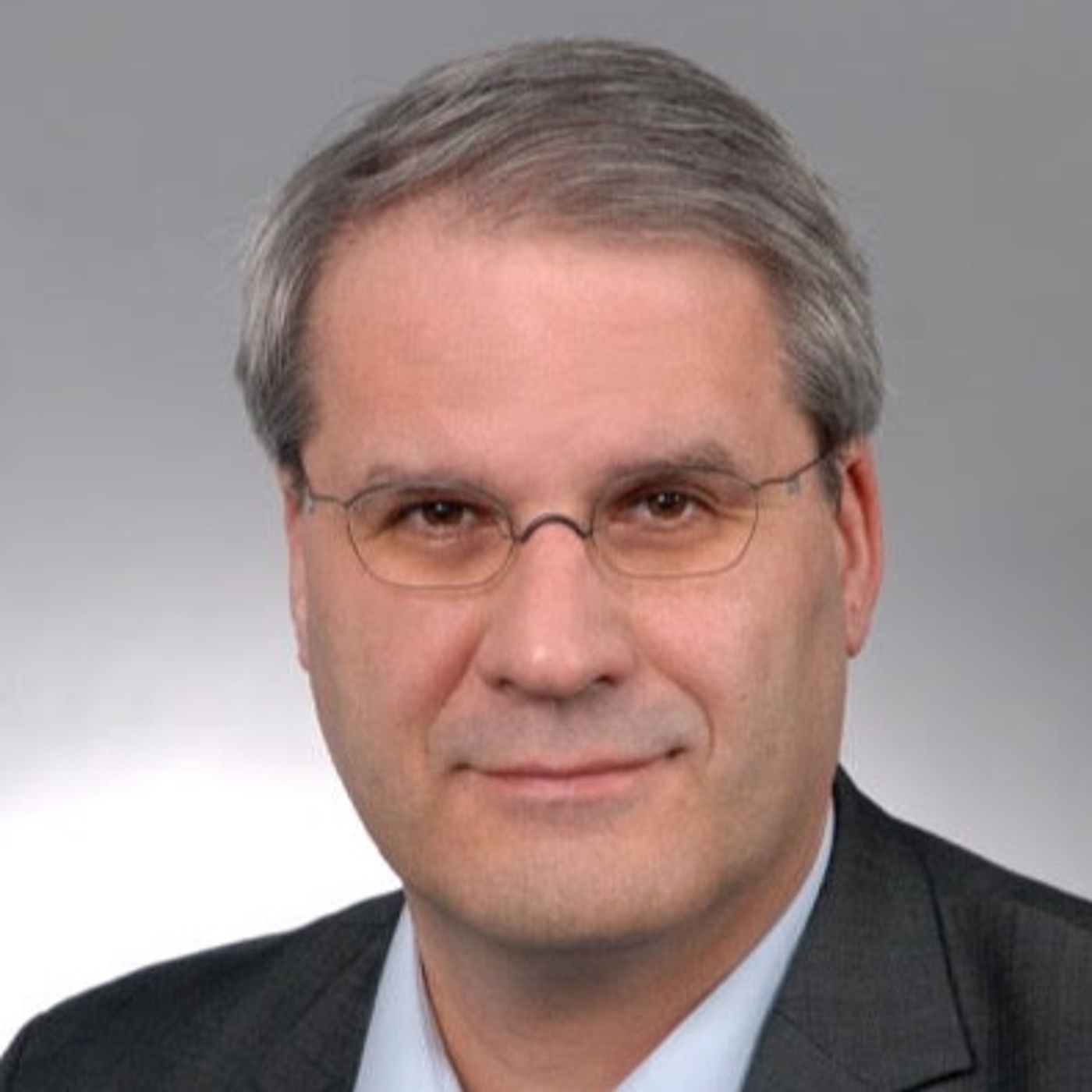 Folge 35: Volker Rieck, was steckt hinter der Mail-Kampagne gegen die EU?