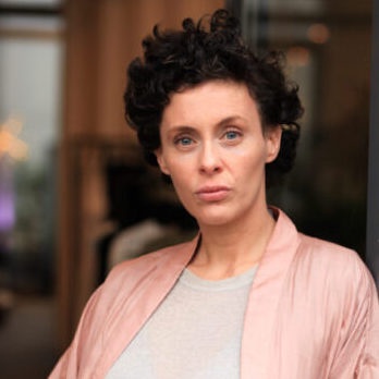 Zyklusorientierts Leben: Entdecke die Stärken deiner Zyklusphasen – Interview mit Miriam Stark