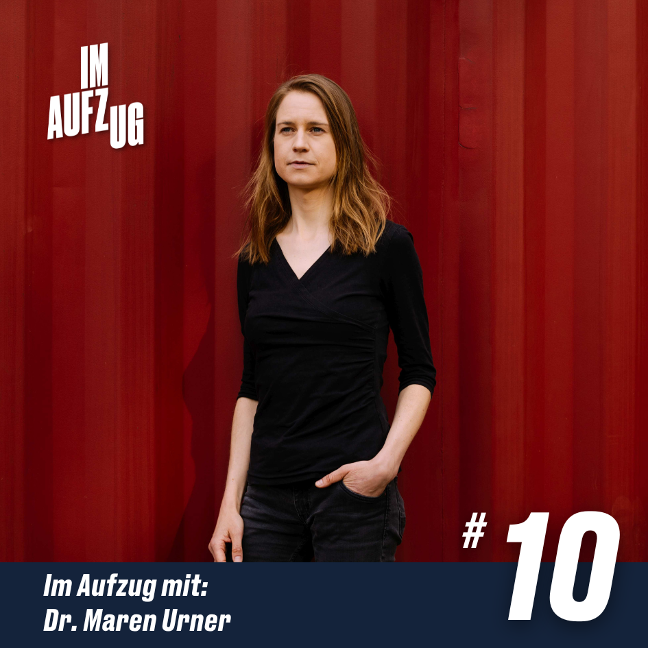 Im Aufzug mit Prof. Dr. Maren Urner, Neurowissenschaftlerin