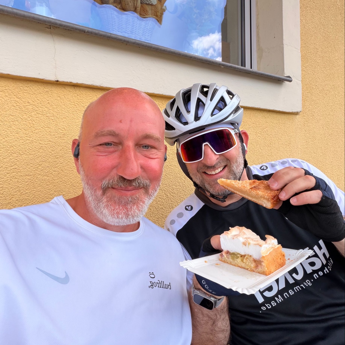 Stuhlfrei – Gerard Alsdorf nimmt Platz: Kuchen, Kette, Katastrophen