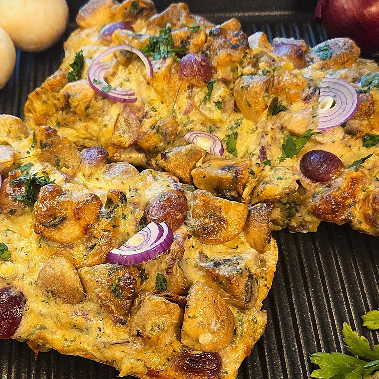 Folge 173 - Feierabendküche: Überbackenes Trauben-Champignon-Ciabatta