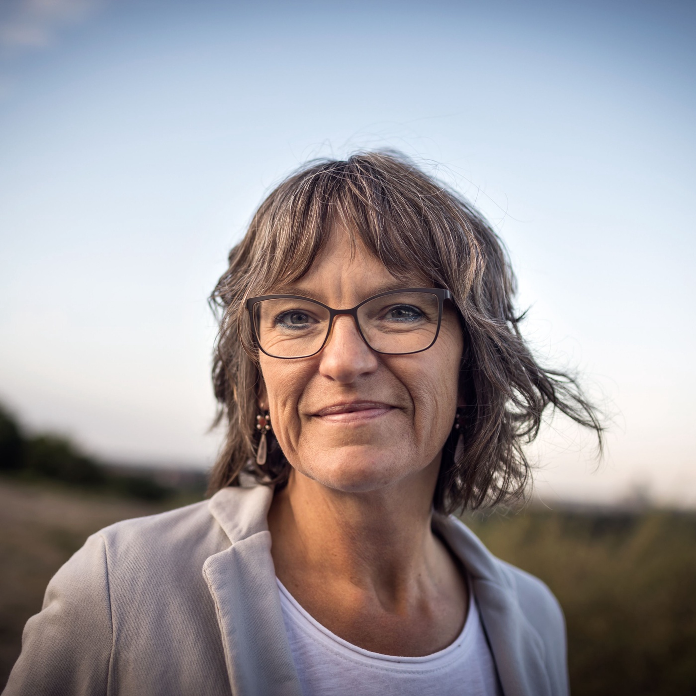 Perspektiven: Schweigen-Sprechen-Spielen mit Claudia Mönius